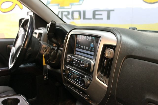 Used 2017 GMC Sierra 1500 SLE w/ Suspension Package, Off-Road AWD/4WD image 6