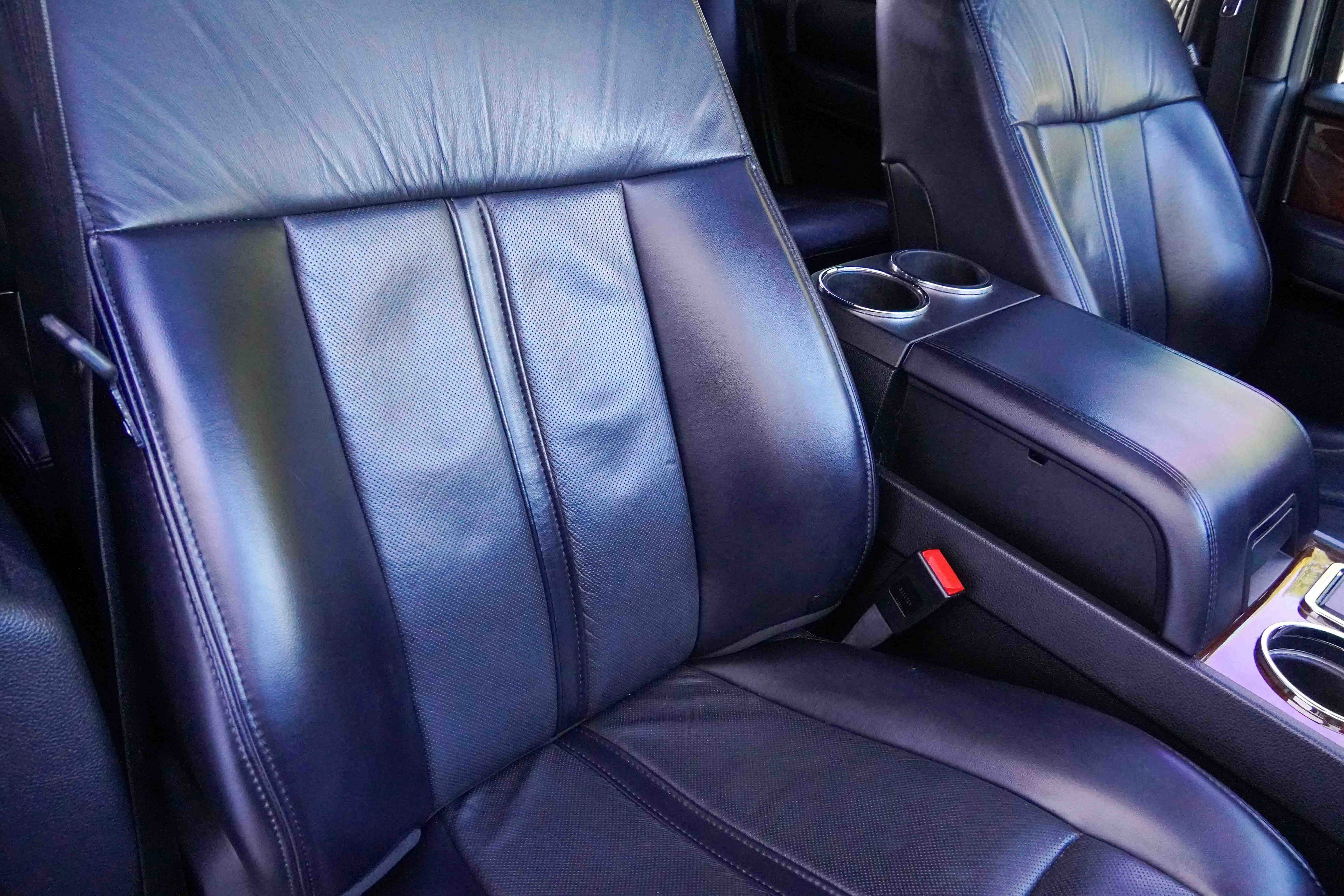 Used 2017 Lincoln Navigator Select image 13