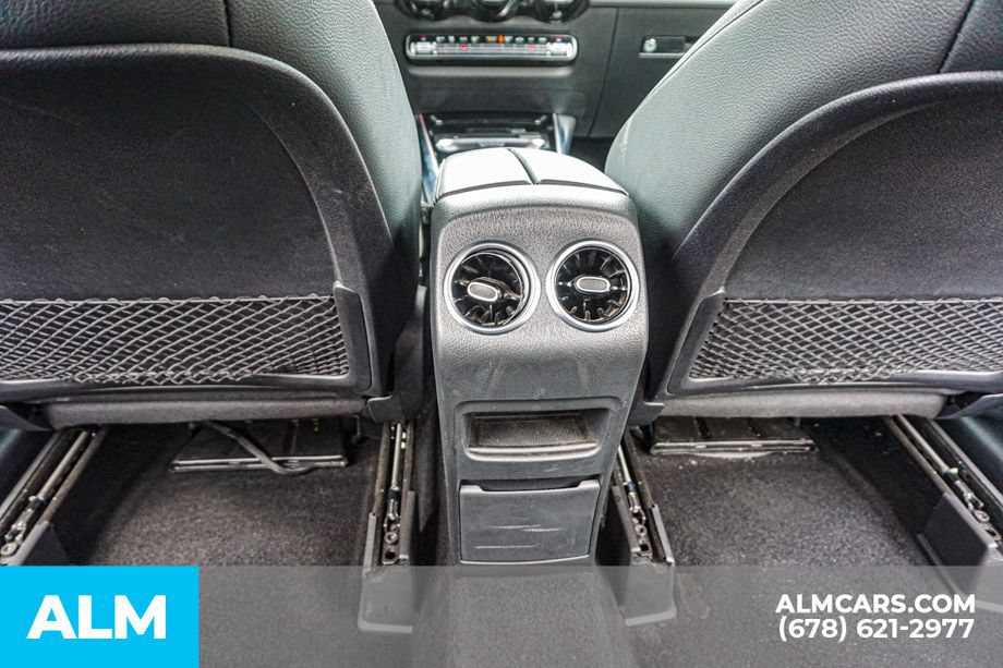 Used 2024 Mercedes-Benz GLB 250 image 30