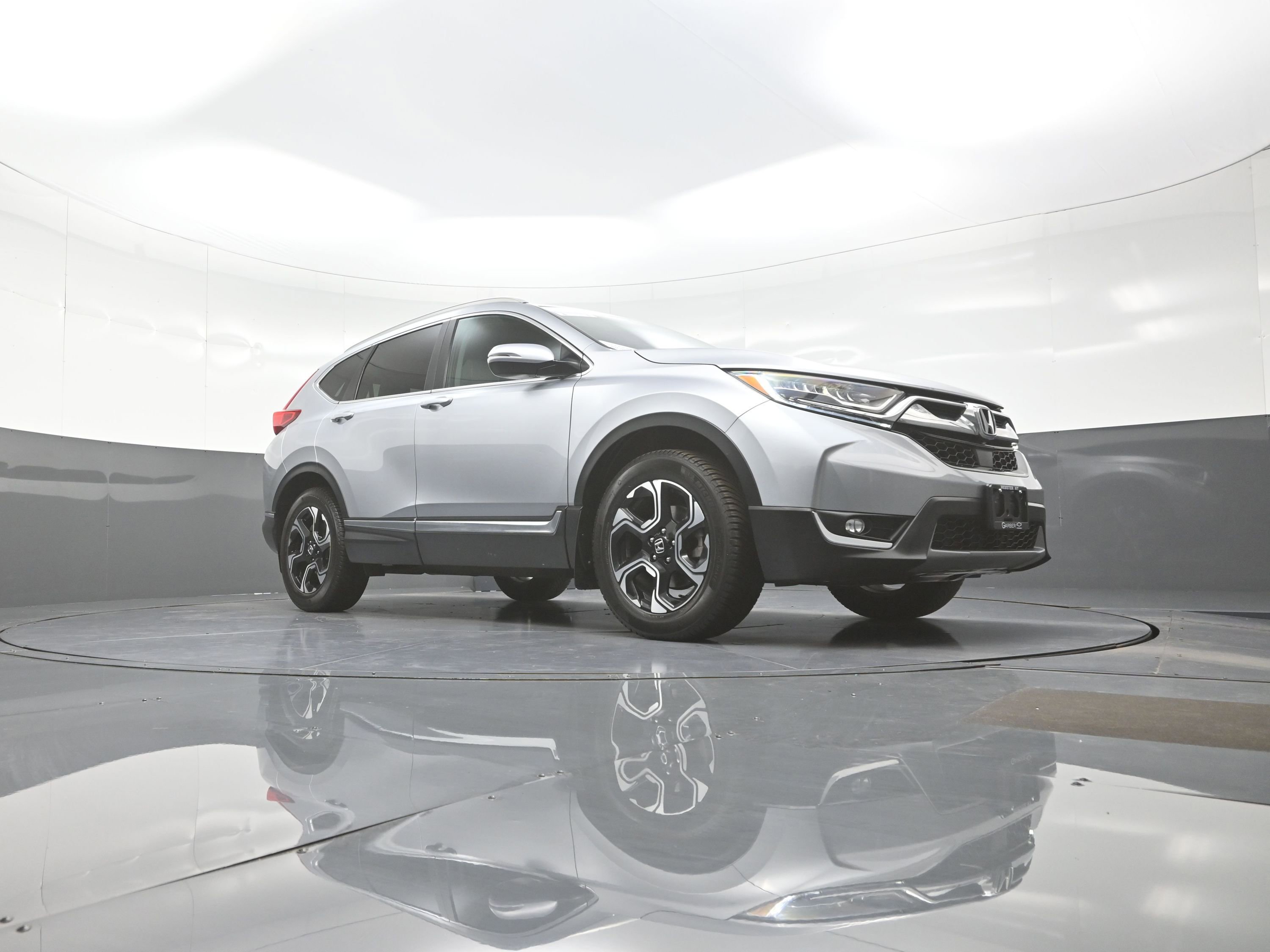 Used 2019 Honda CR-V Touring image 9