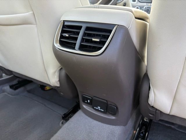 Used 2024 Chevrolet Malibu LT image 31