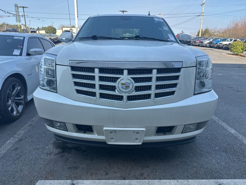Used 2012 Cadillac Escalade EXT Premium image 2