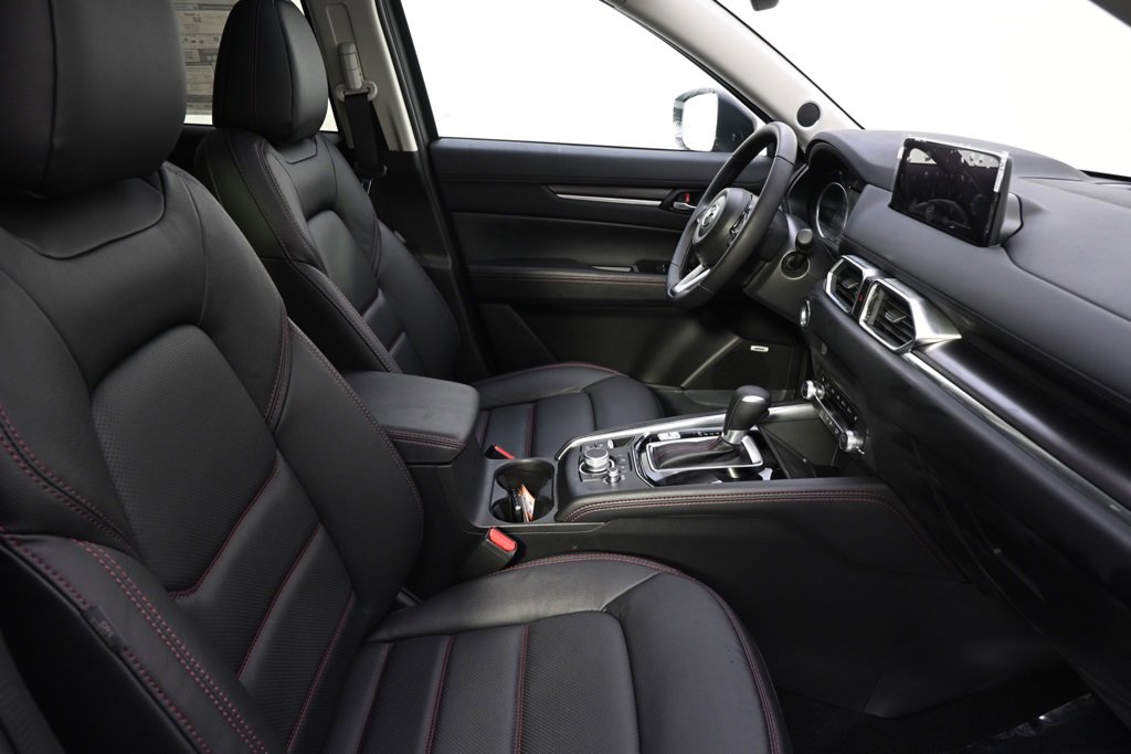 New 2025 MAZDA CX-5 Carbon Edition image 16