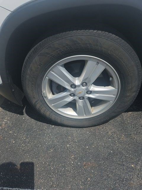 Used 2020 Chevrolet Trax LT w/ LT Convenience Package FWD image 19