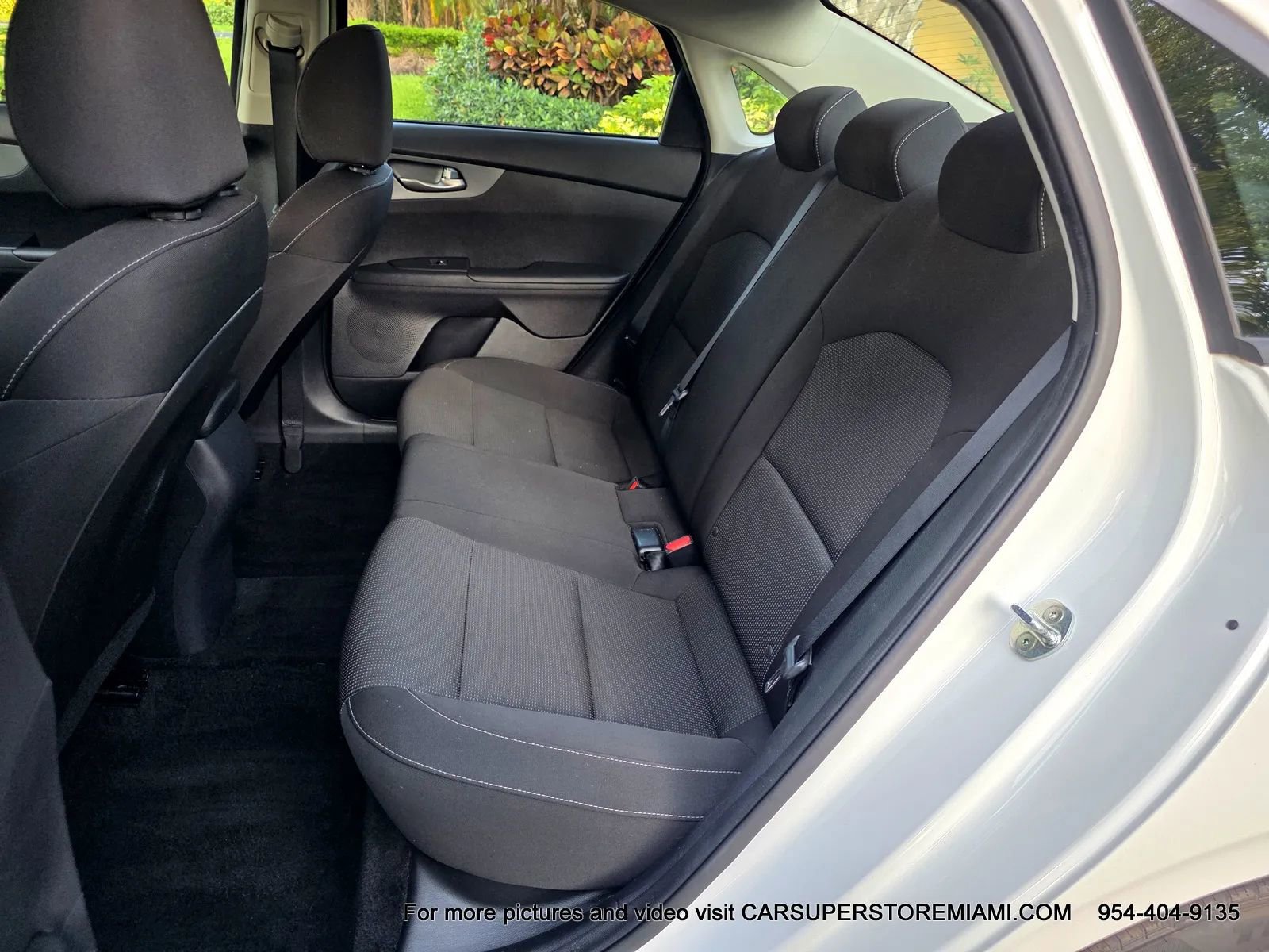 Used 2020 Kia Forte LXS FWD image 38