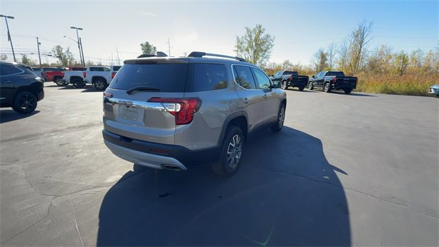 Certified 2023 GMC Acadia SLE w/ Driver Convenience Package image 8