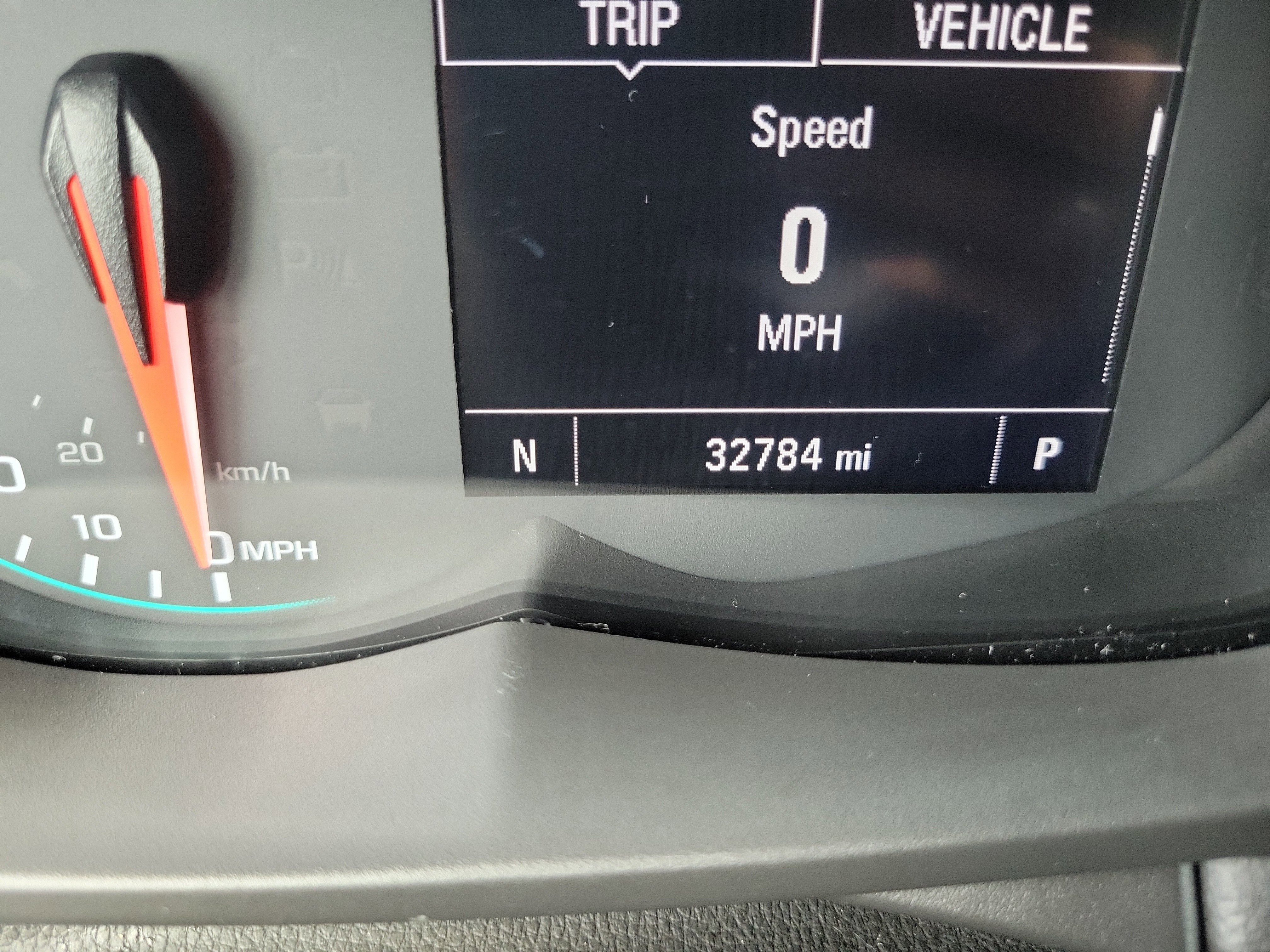 Used 2022 Chevrolet Trax LT w/ Midnight Edition image 28