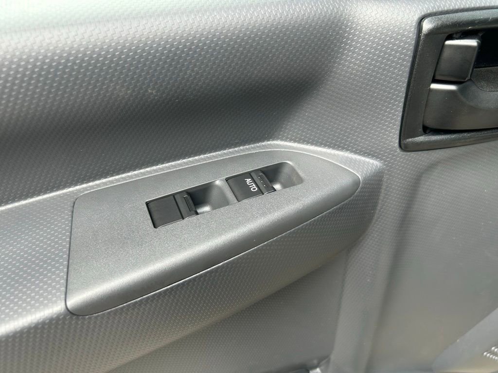 New 2024 Chevrolet Low Cab Forward image 31