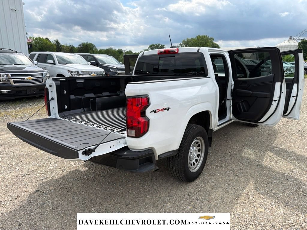 Used 2026 Chevrolet Colorado W/T AWD/4WD image 26