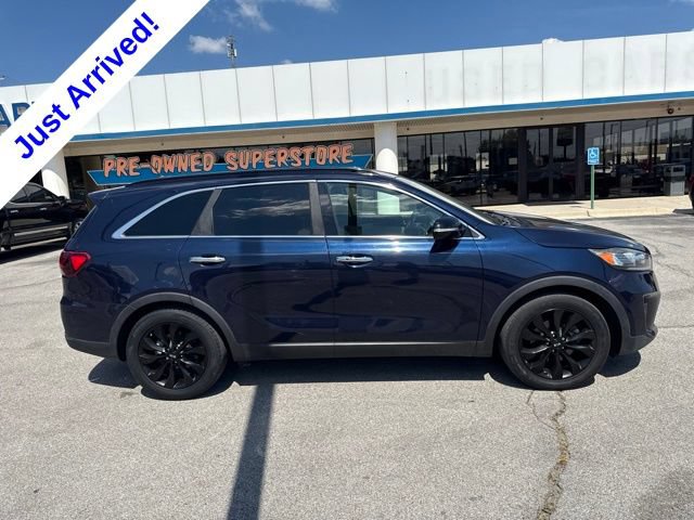 Used 2020 Kia Sorento S FWD image 2