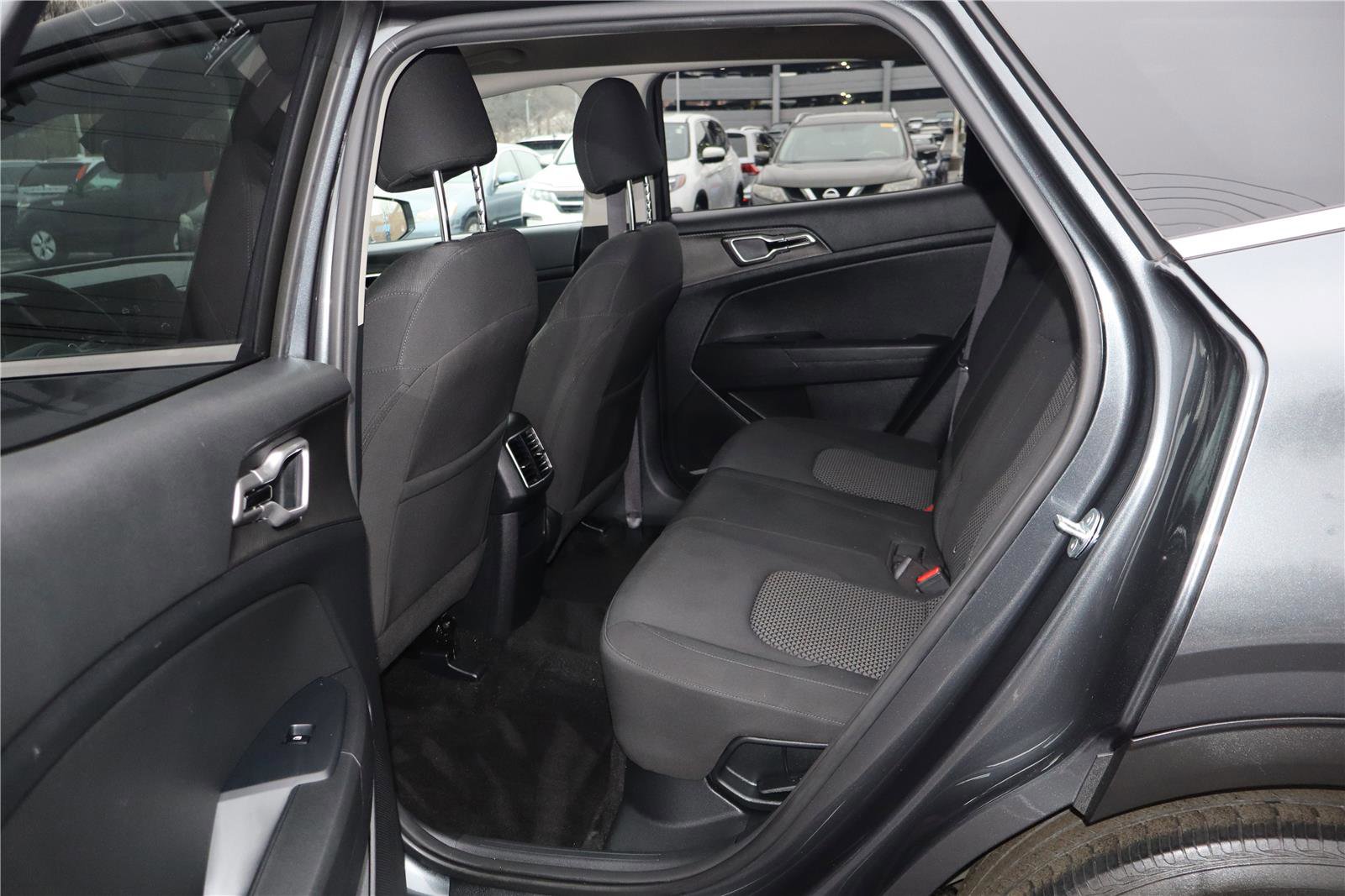 Certified 2023 Kia Sportage LX image 25