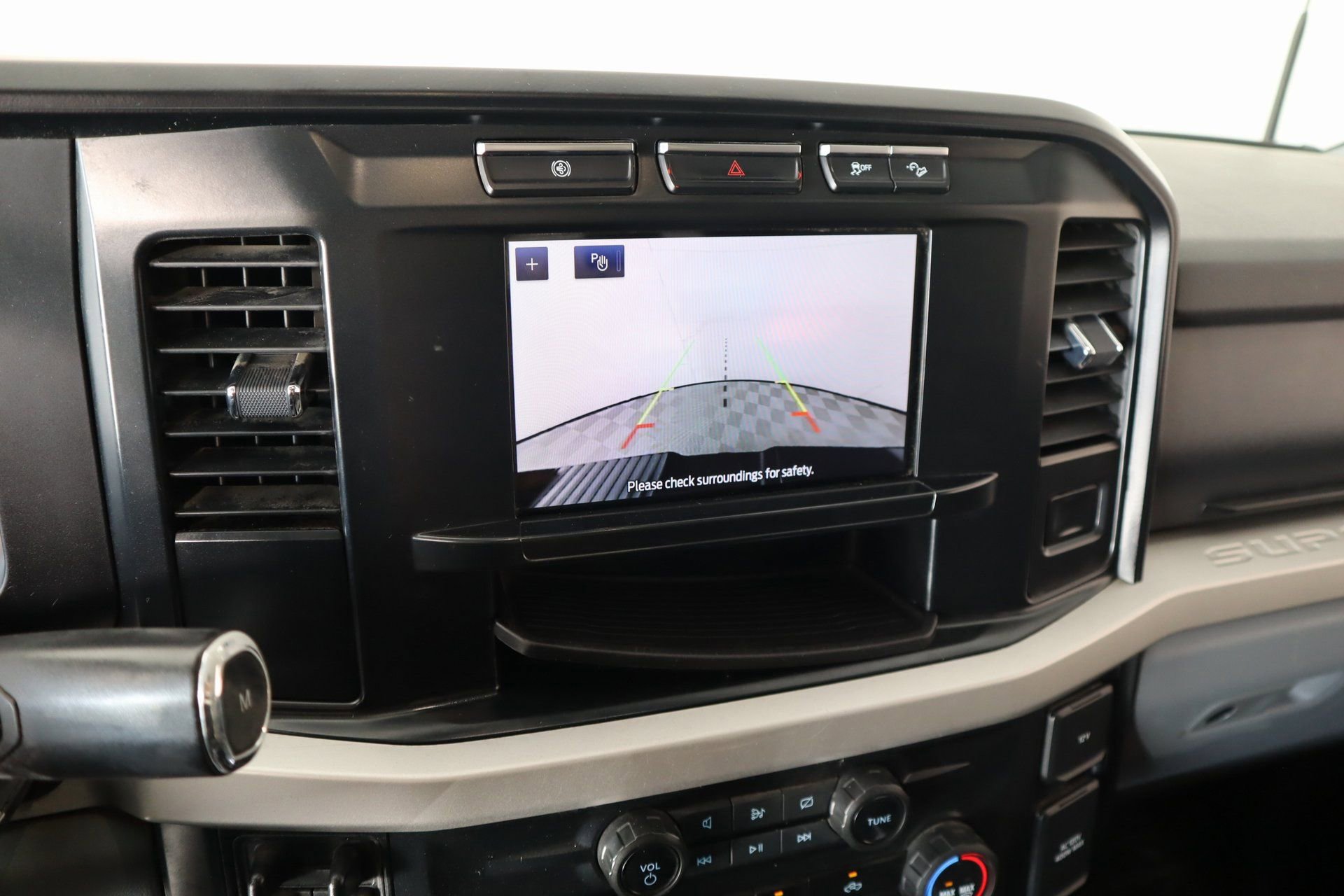 Used 2024 Ford F250 XLT w/ FX4 Off-Road Package image 6