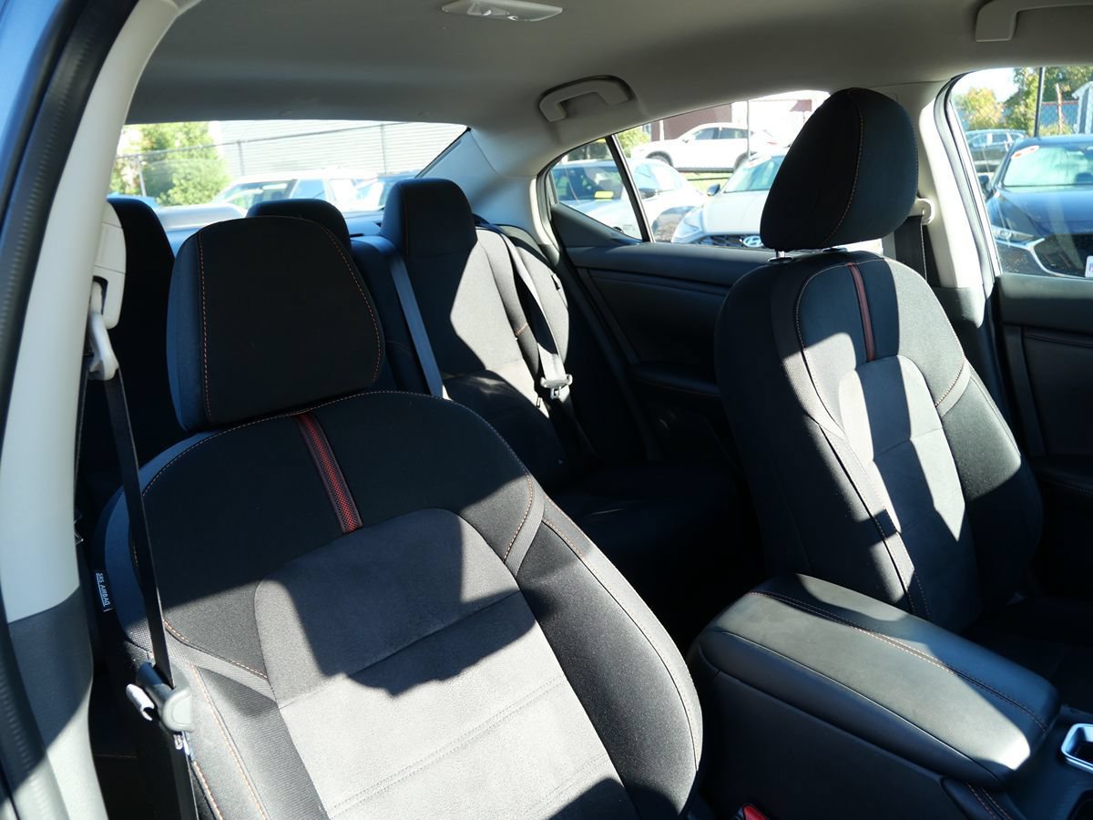 Used 2021 Nissan Sentra SR w/ Electronics Package FWD image 18