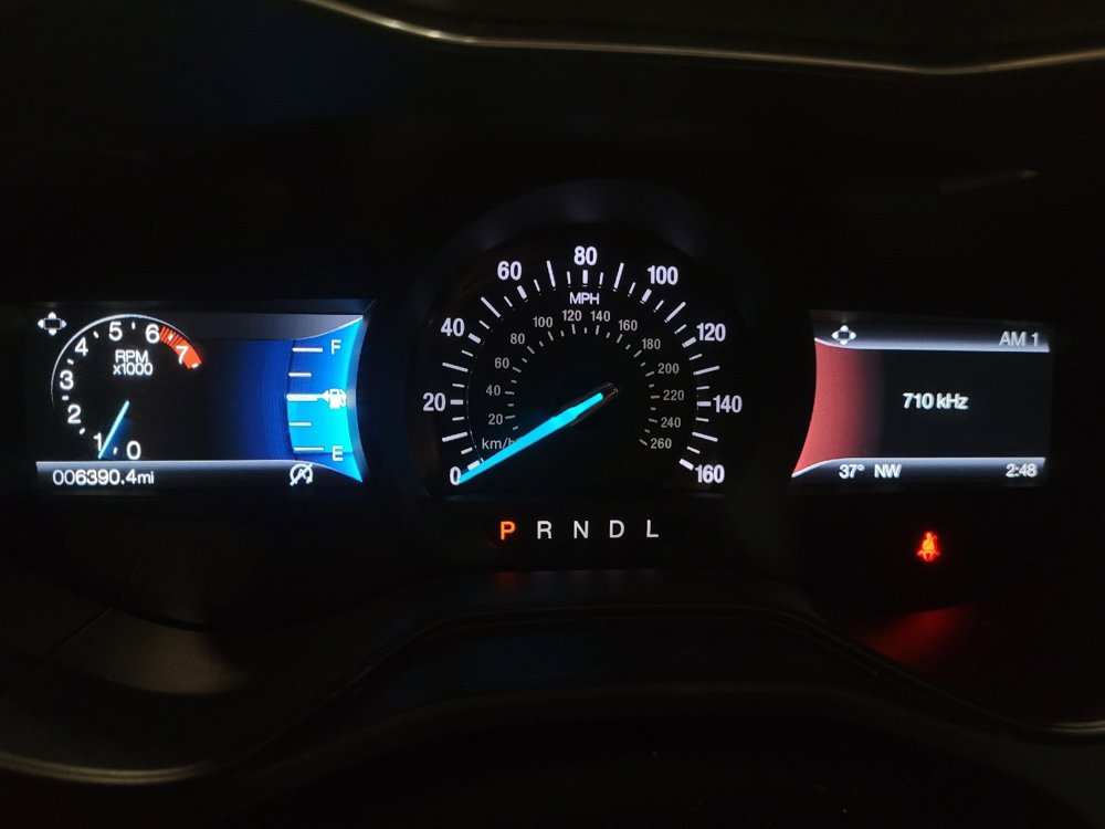 Used 2020 Ford Fusion SE image 23