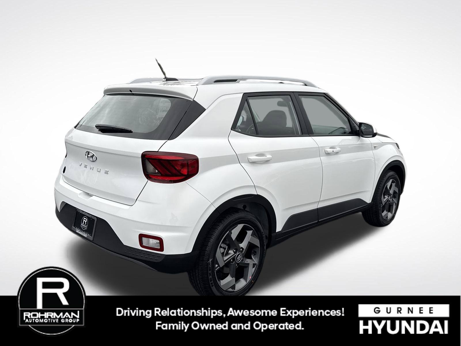 New 2026 Hyundai Venue SEL FWD image 9