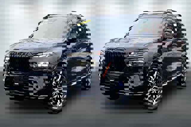 Used 2026 BMW X7 xDrive40i image 12