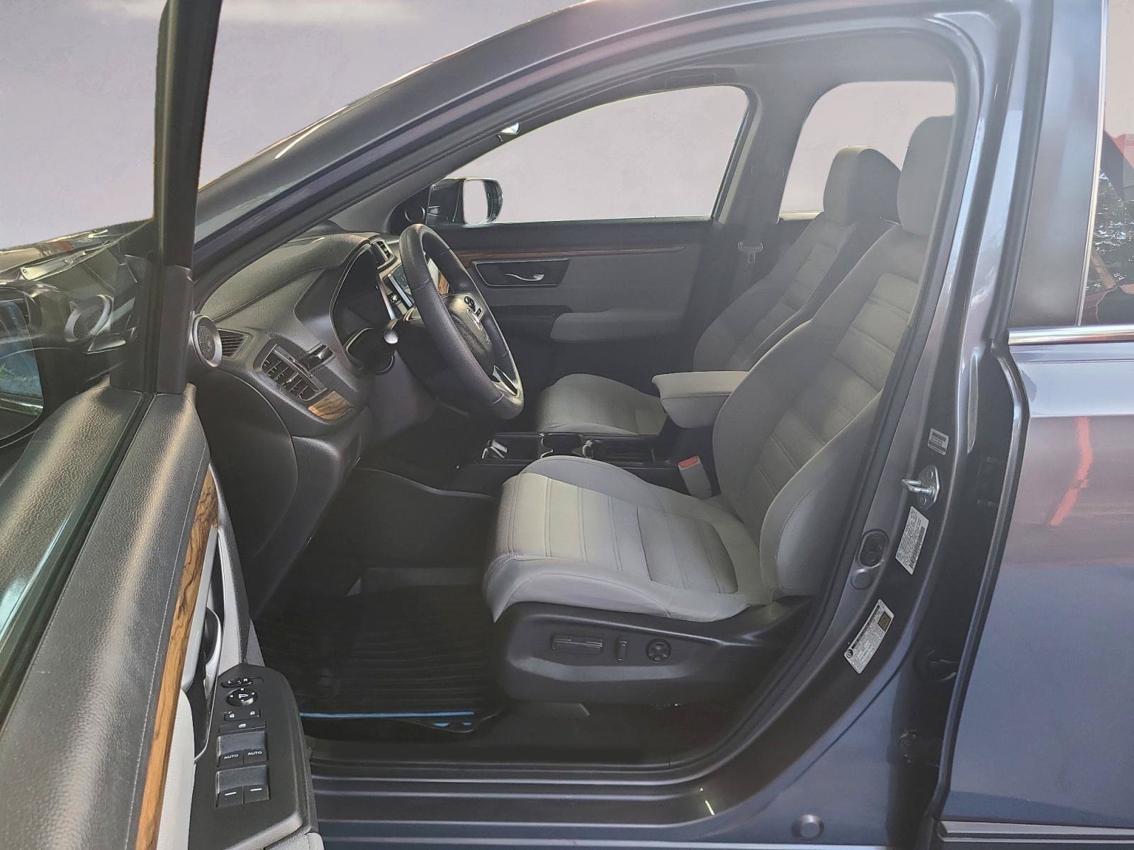 Used 2017 Honda CR-V EX image 11