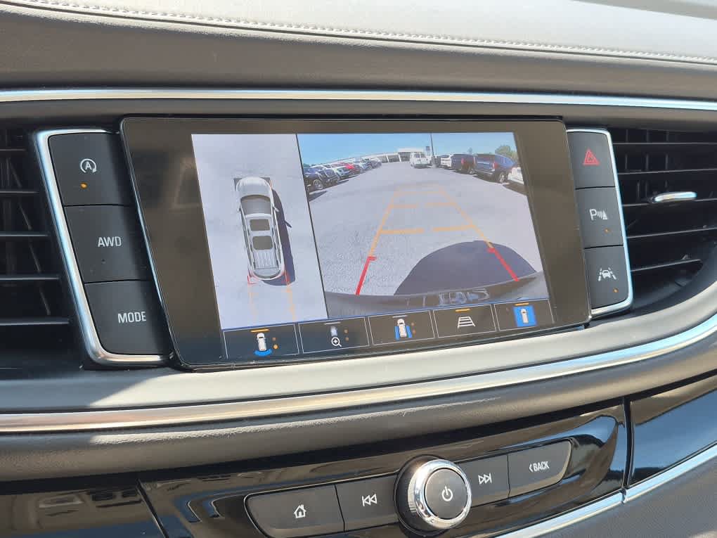 Used 2023 Buick Enclave Avenir w/ Avenir Technology Package AWD/4WD image 18