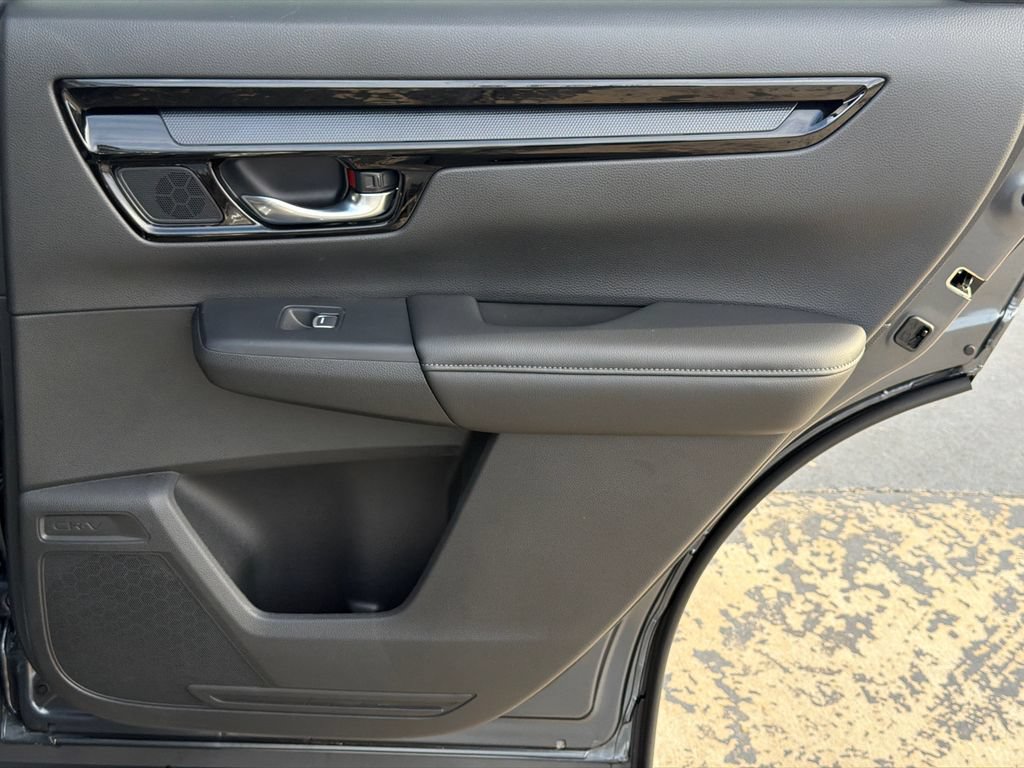 Used 2025 Honda CR-V EX-L image 18
