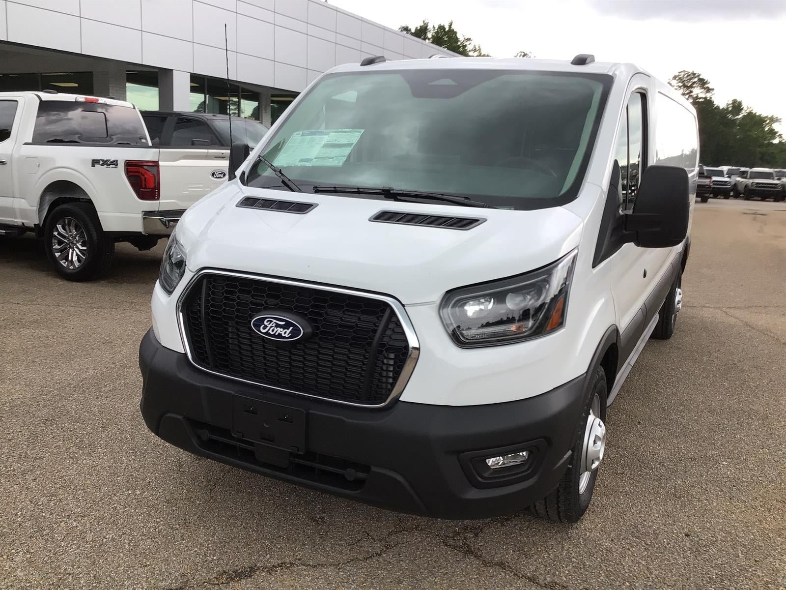 New 2026 Ford Transit 250 Low Roof AWD w/ Exterior Upgrade Package image 5