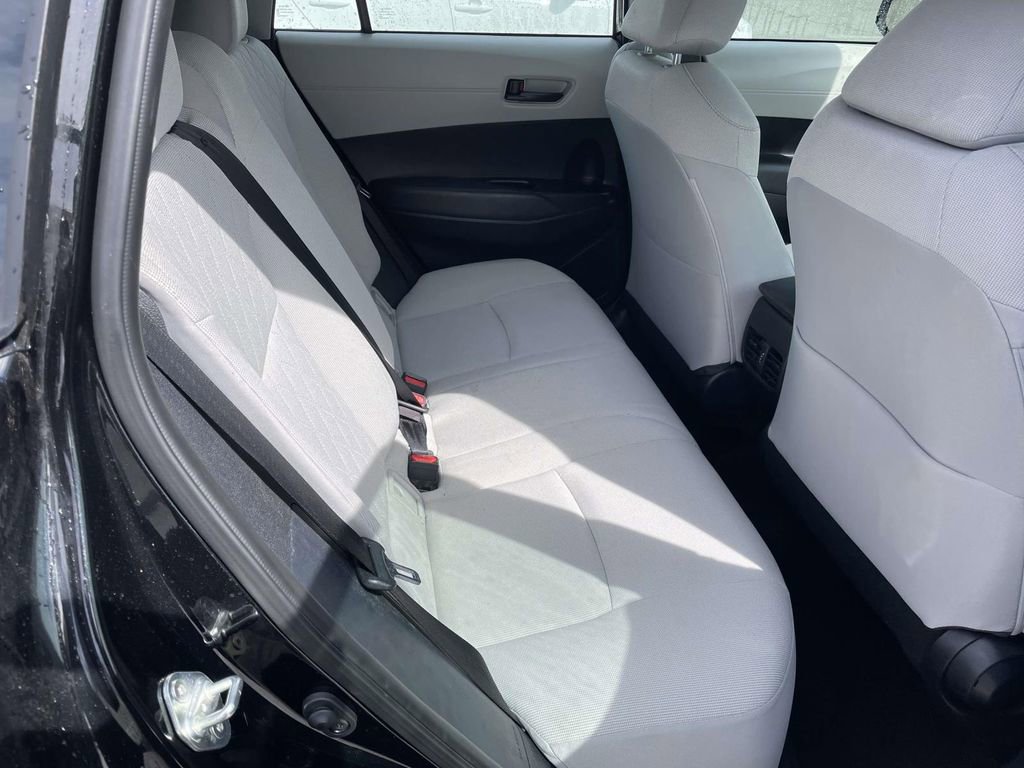 Used 2023 Toyota Corolla Cross L image 42