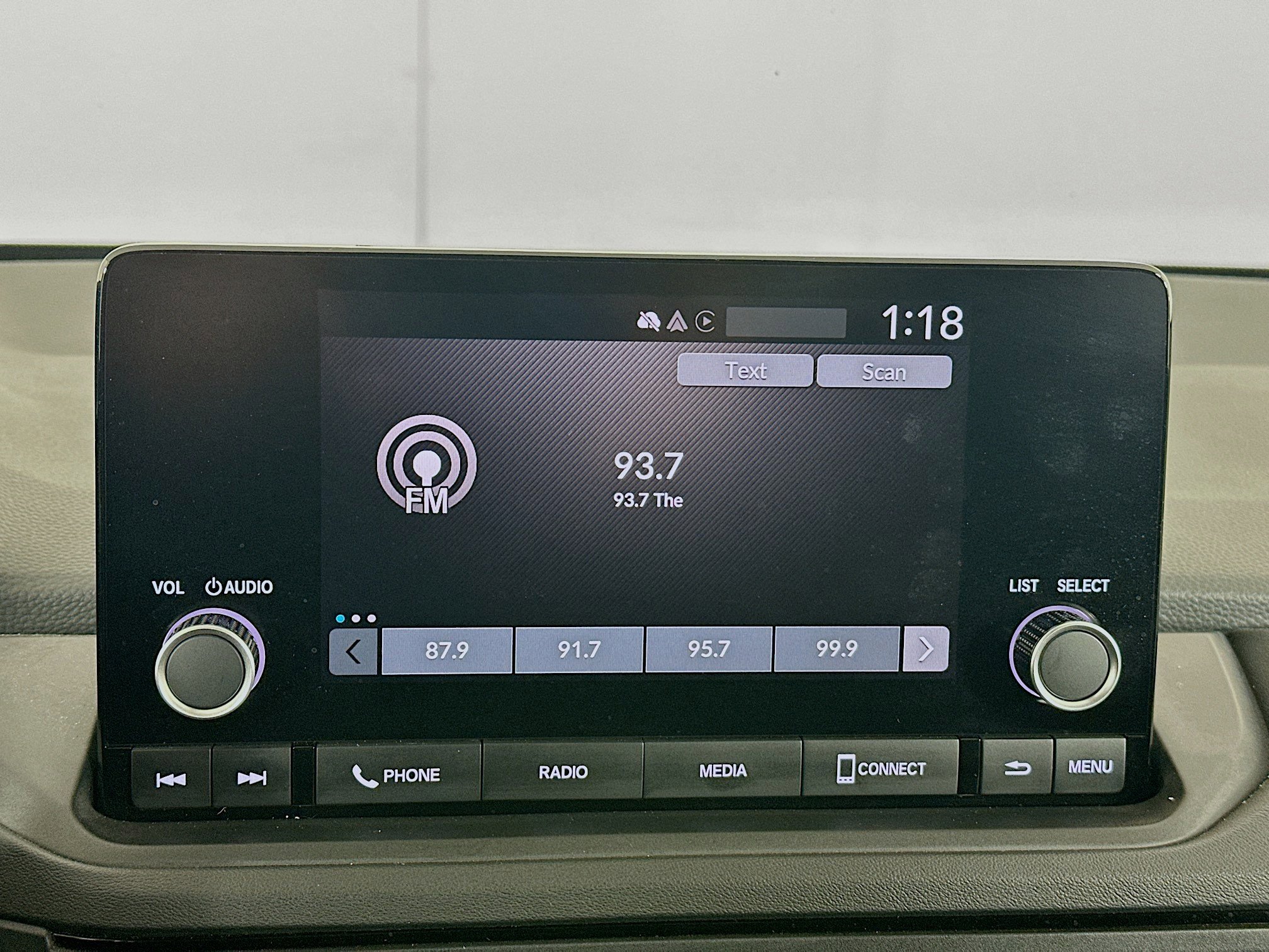 Used 2024 Honda Accord EX image 18