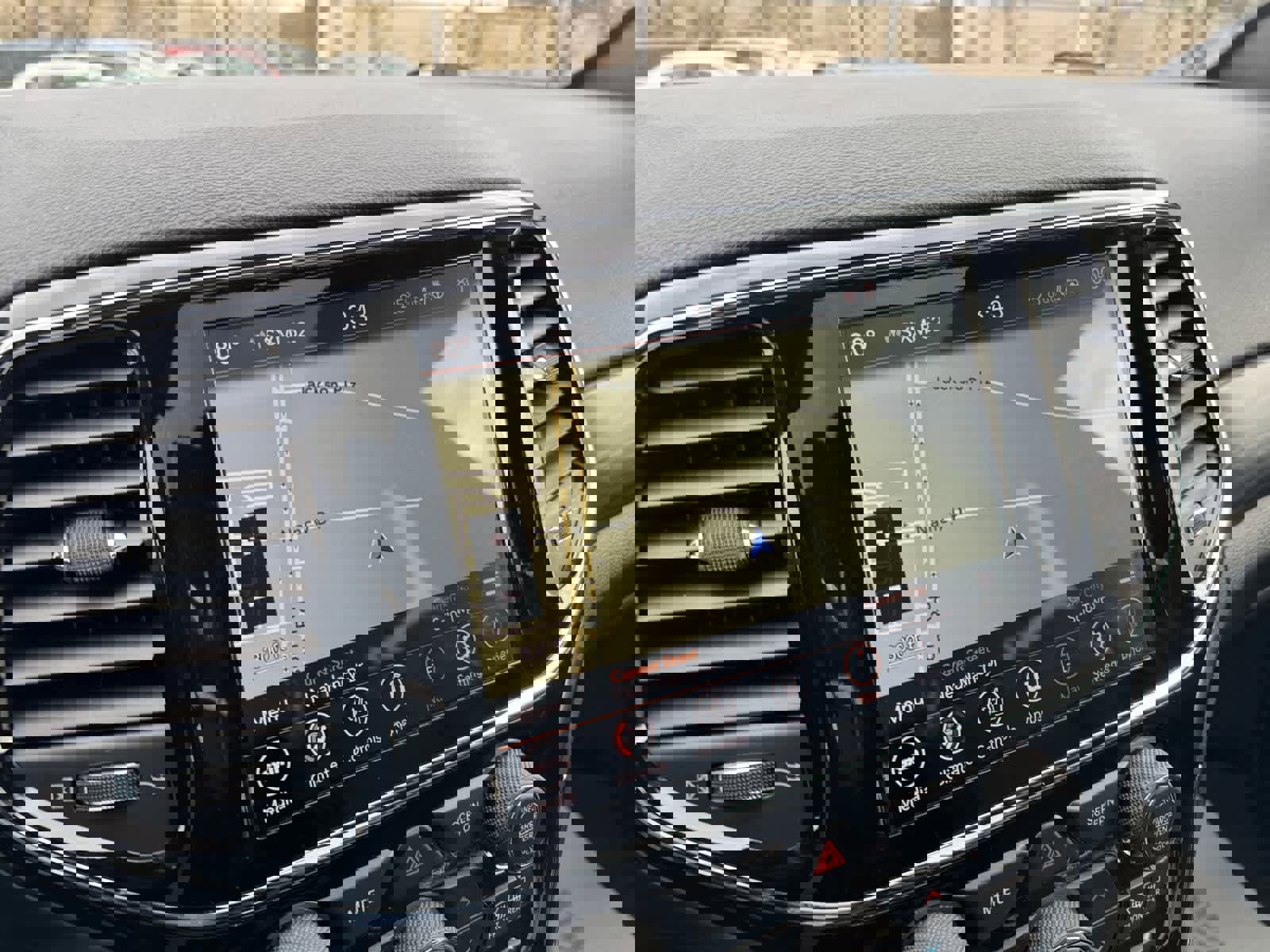 Used 2020 Jeep Grand Cherokee Altitude image 23