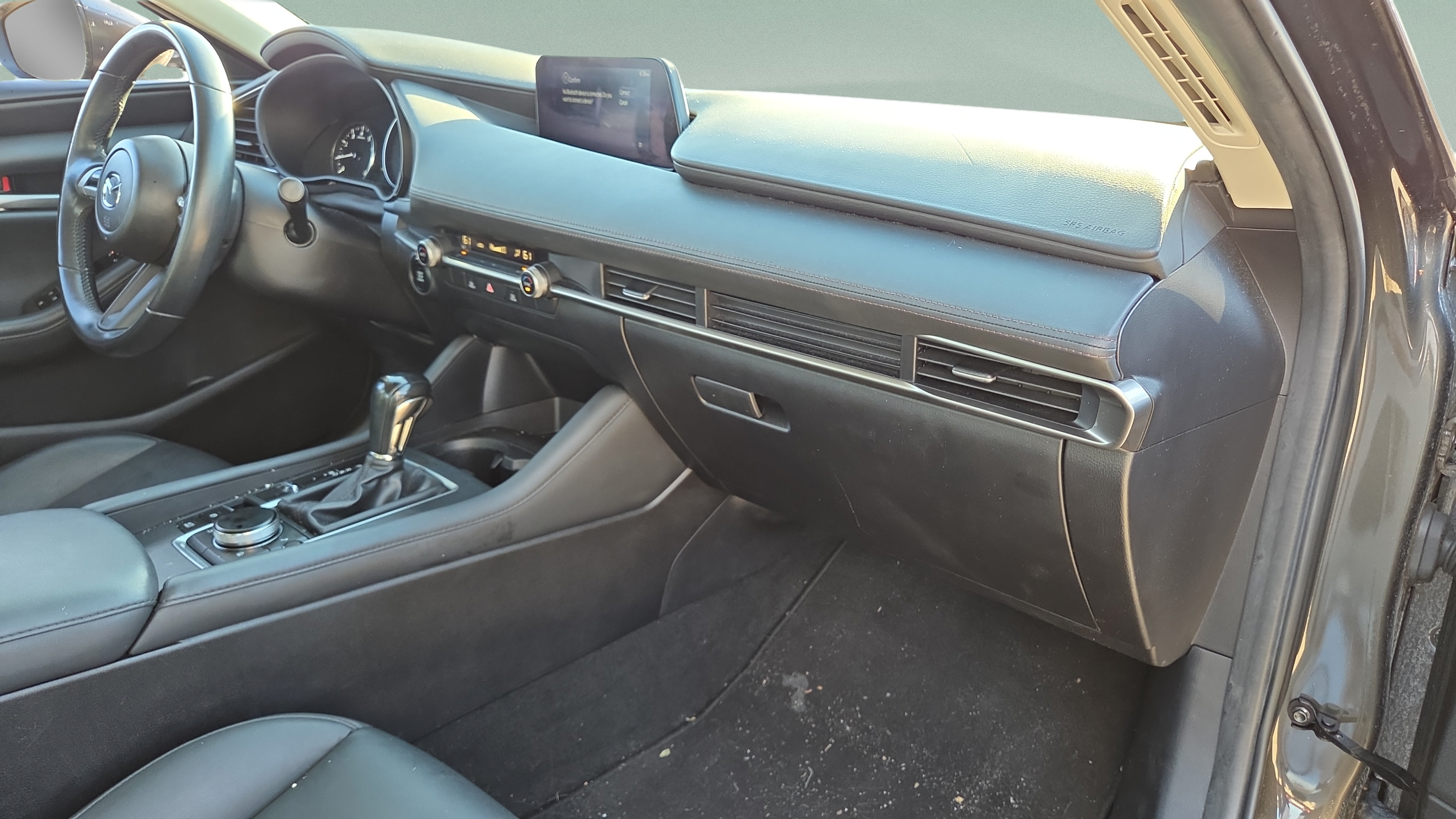 Used 2021 MAZDA MAZDA3 s FWD image 18