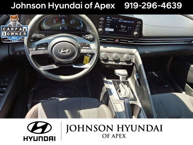 Certified 2024 Hyundai Elantra SE FWD image 27