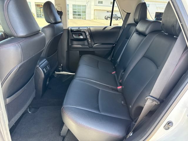 Used 2021 Toyota 4Runner TRD Off-Road Premium AWD/4WD image 14