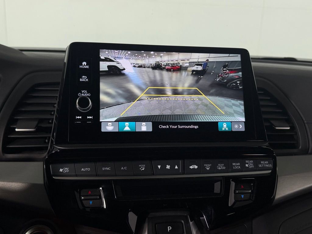 Used 2025 Honda Odyssey Sport-L image 19