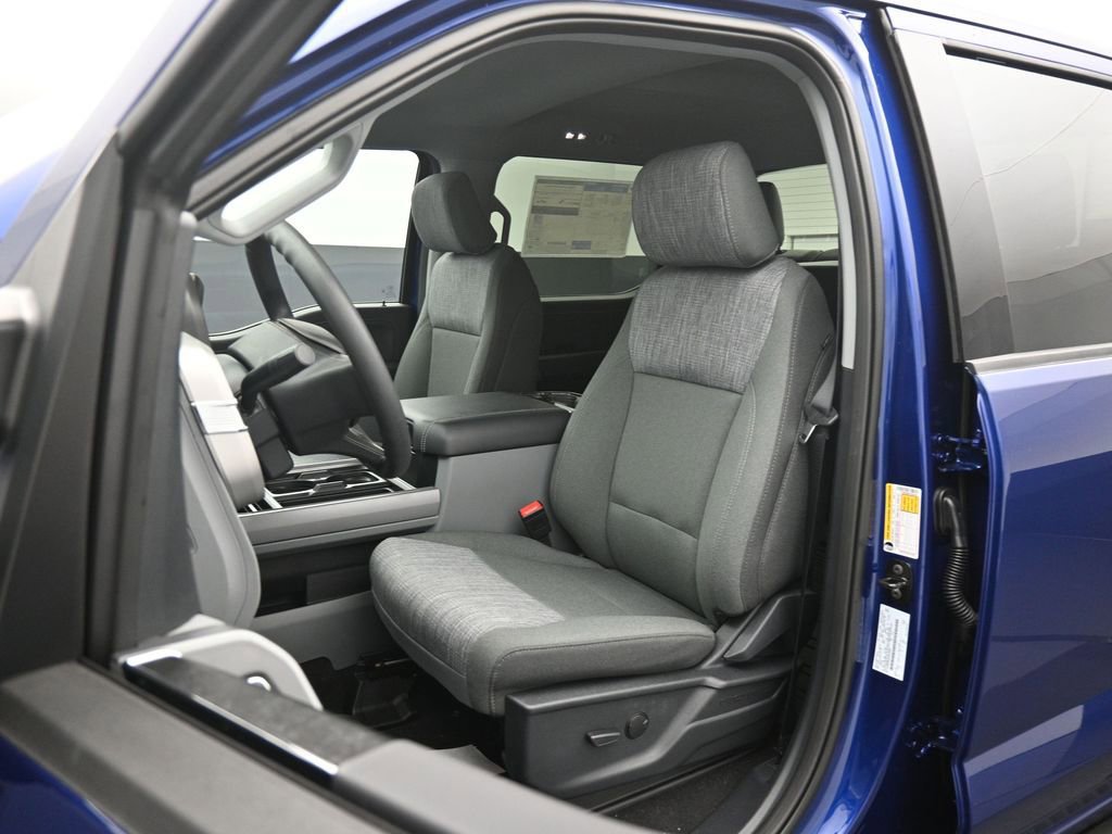 New 2026 Ford F350 XLT w/ XLT Premium Package image 8