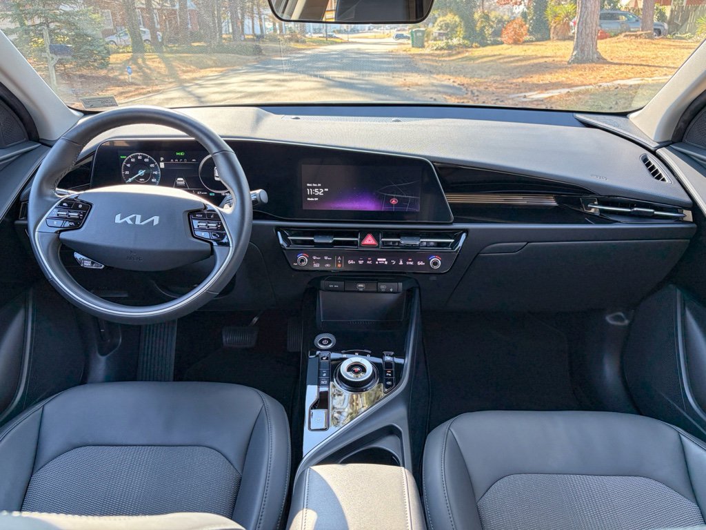 Used 2023 Kia Niro Wind w/ Wind Preserve Package image 17