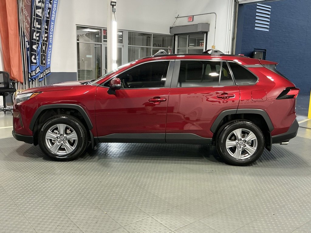 Used 2024 Toyota RAV4 XLE image 29