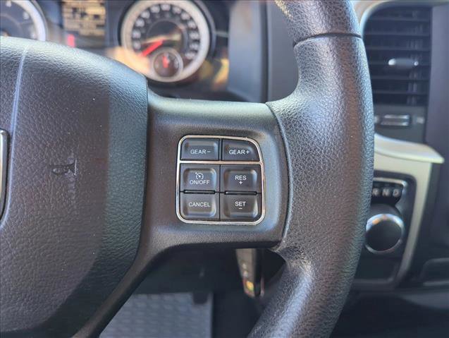 Used 2016 RAM 1500 Classic SLT RWD image 16