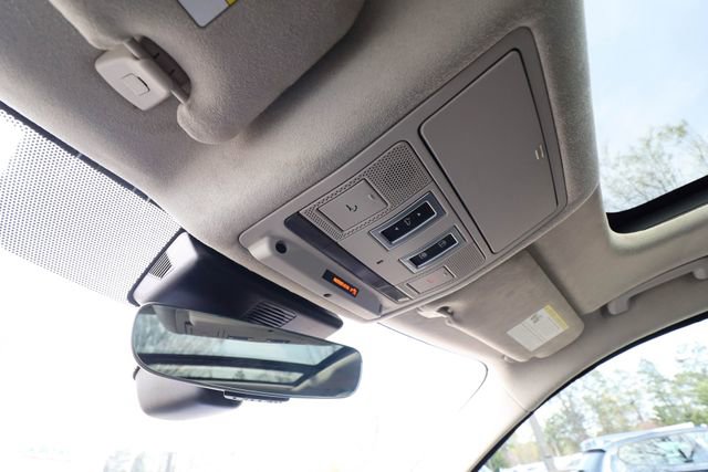 Used 2020 Jaguar F-PACE Premium image 61