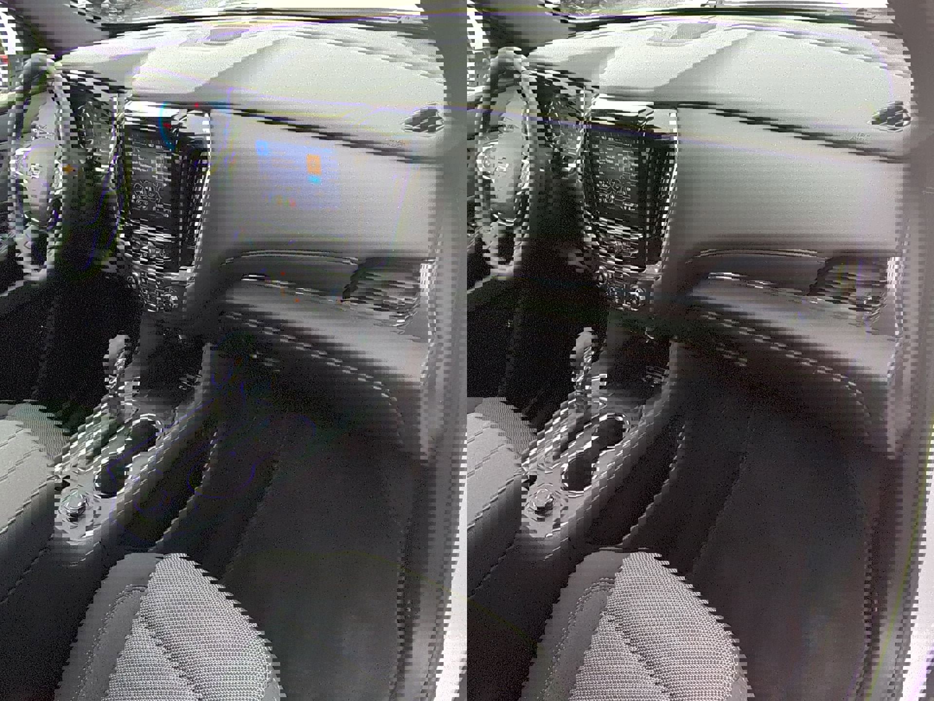 Certified 2023 Chevrolet Traverse LT image 28