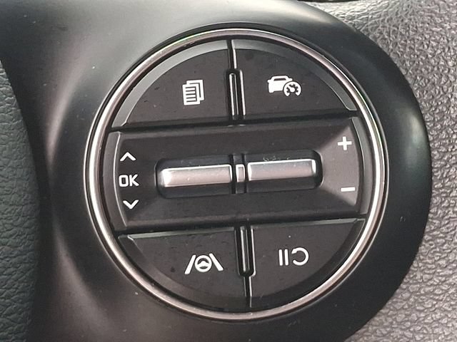Used 2024 Kia Soul LX w/ Option Group 015 FWD image 22
