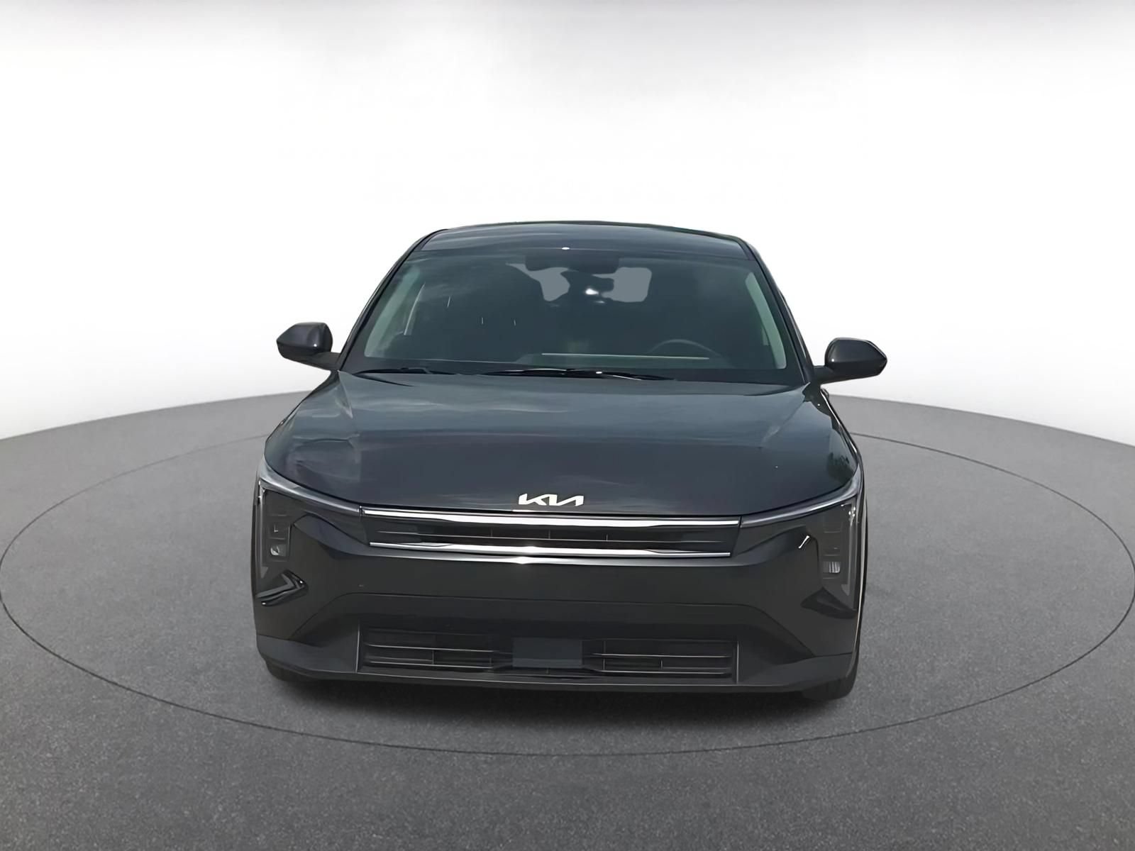 Used 2025 Kia K4 FWD image 4