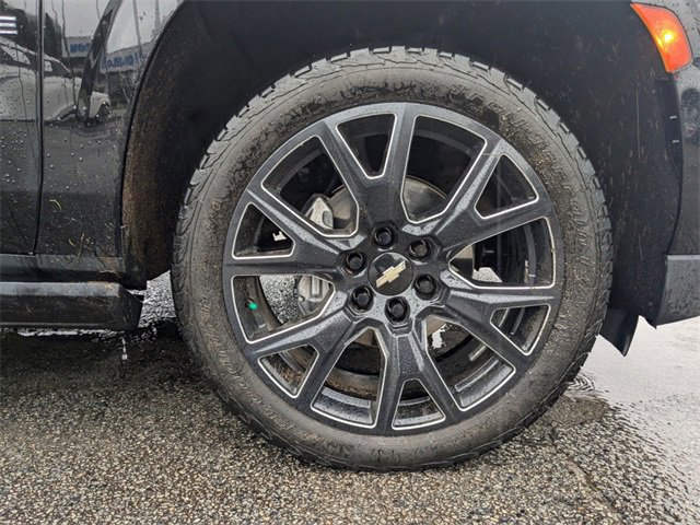 Used 2021 Chevrolet Tahoe High Country w/ Premium Package image 11