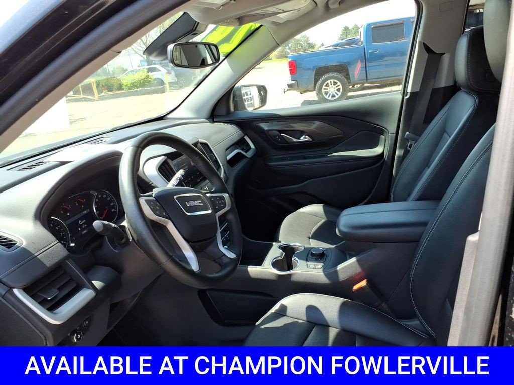 Used 2024 GMC Terrain SLT AWD/4WD image 13