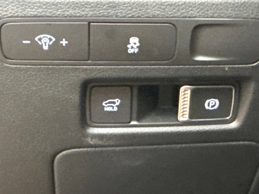 Used 2025 Hyundai Palisade SEL FWD image 24