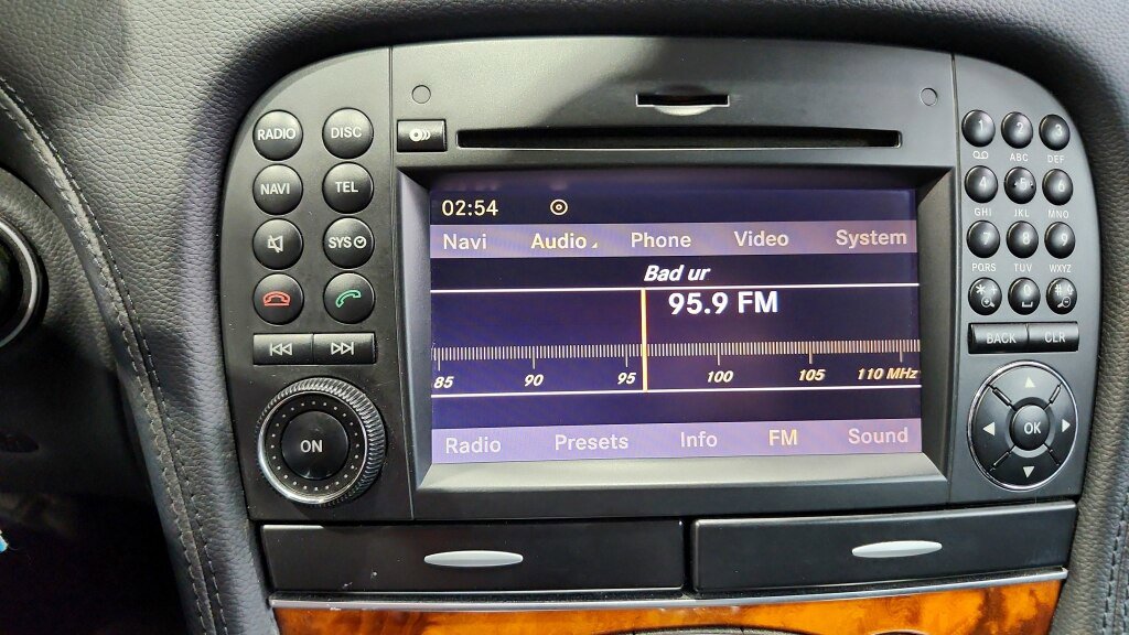 Used 2012 Mercedes-Benz SL 550 image 20