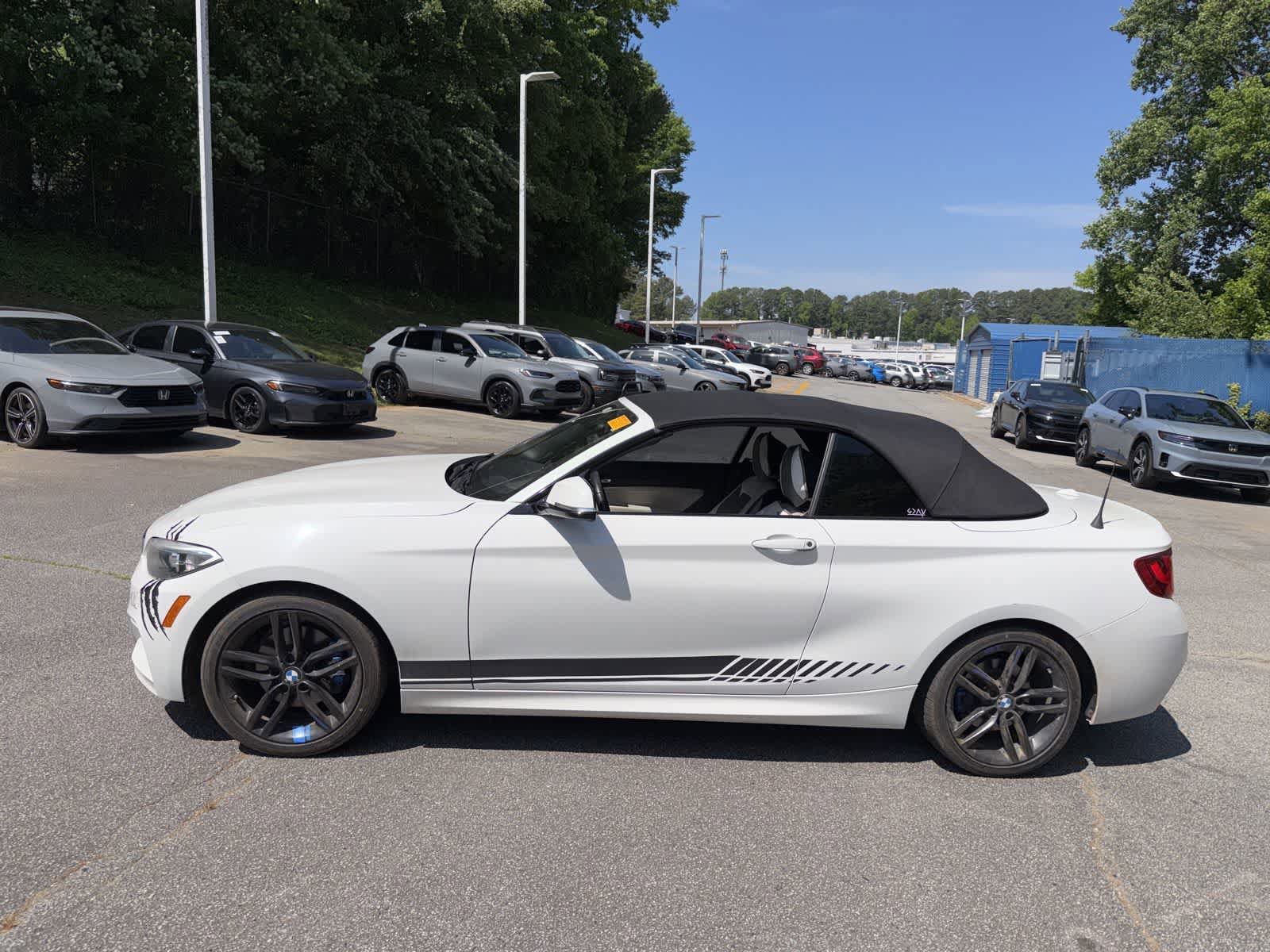Used 2016 BMW 228i Convertible RWD image 6
