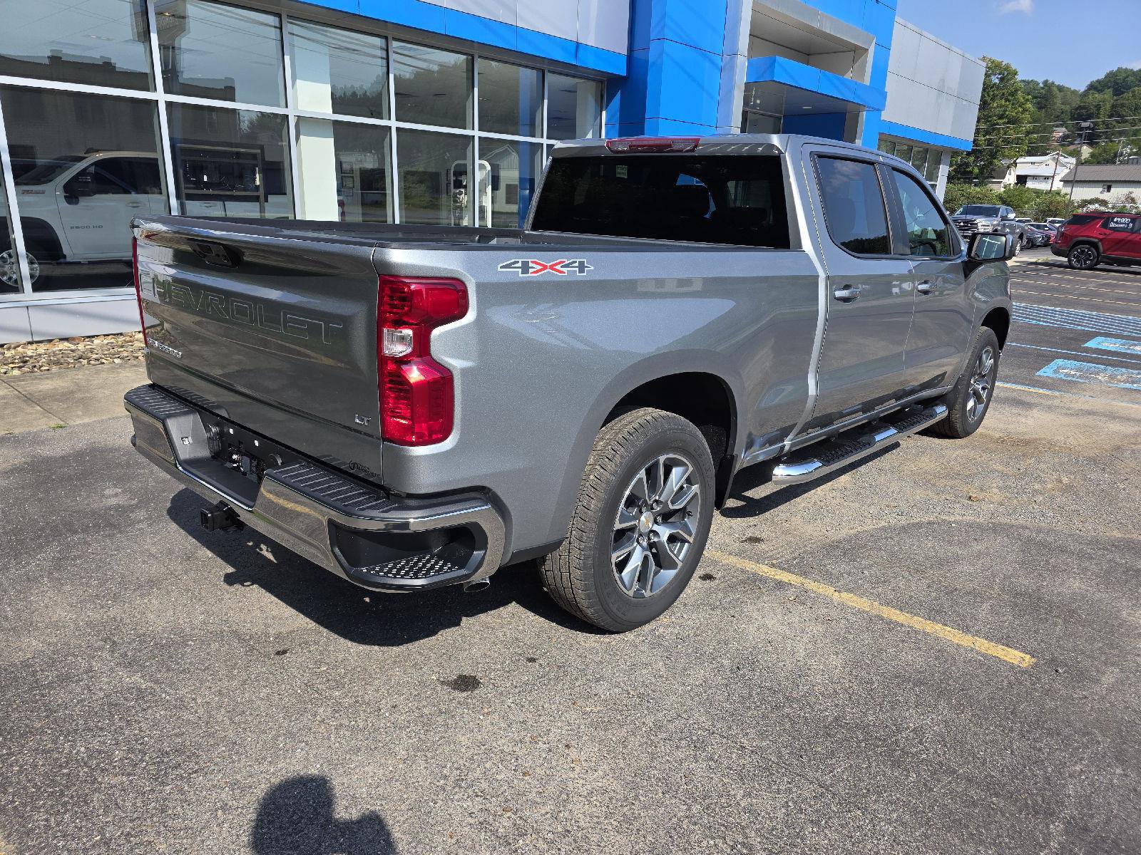 New 2026 Chevrolet Silverado 1500 LT w/ LPO, Liner Protection Package AWD/4WD image 13