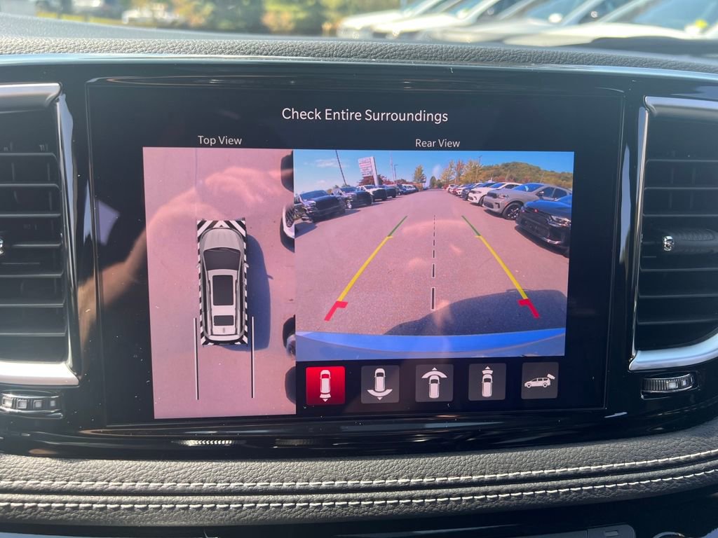 New 2026 Chrysler Pacifica Limited image 11