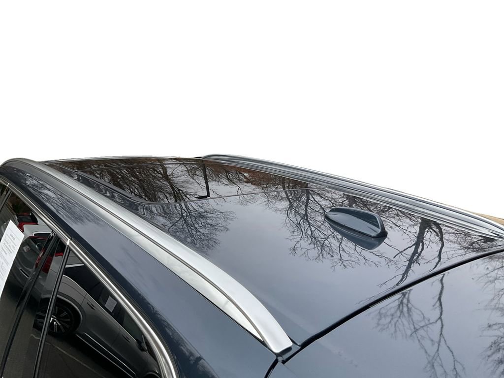 Certified 2025 Volvo XC90 B6 Plus image 14