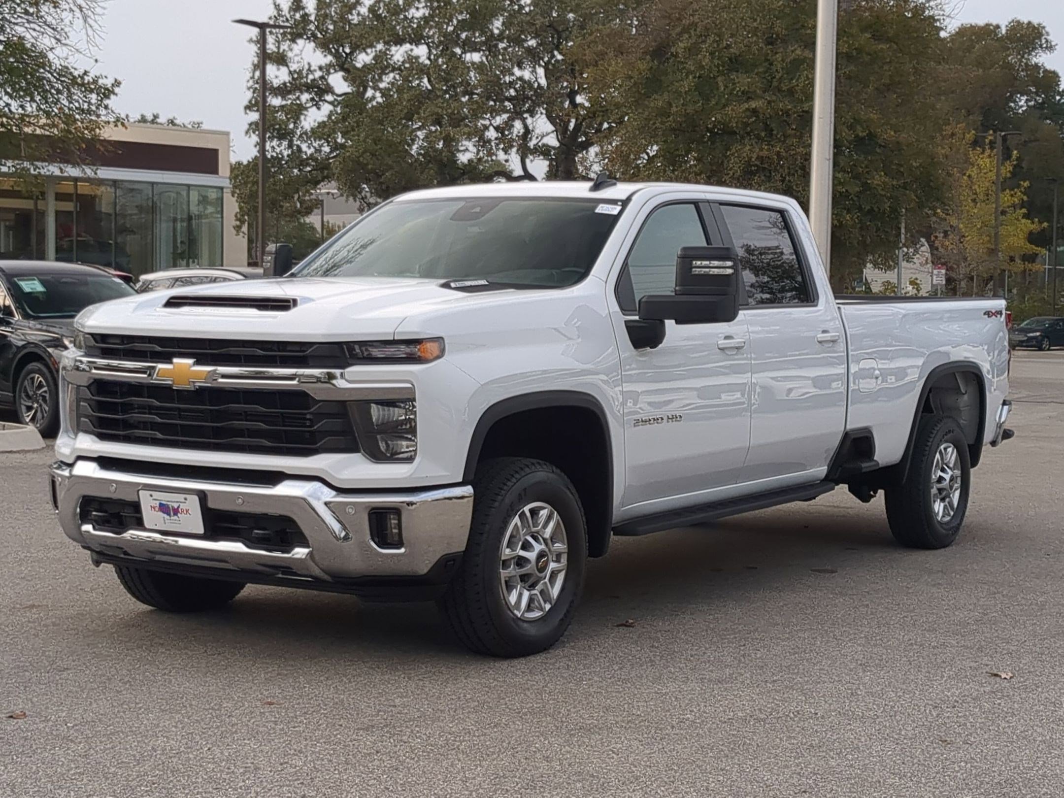 Used 2025 Chevrolet Silverado 2500 LT w/ Safety Package image 7