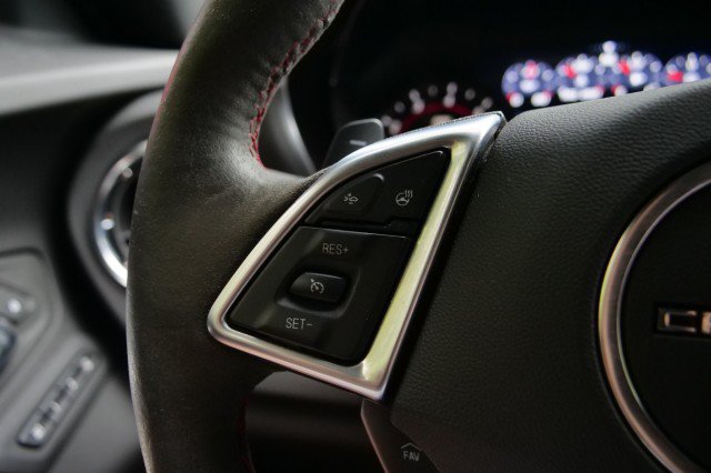 Used 2022 Chevrolet Camaro ZL1 RWD image 10