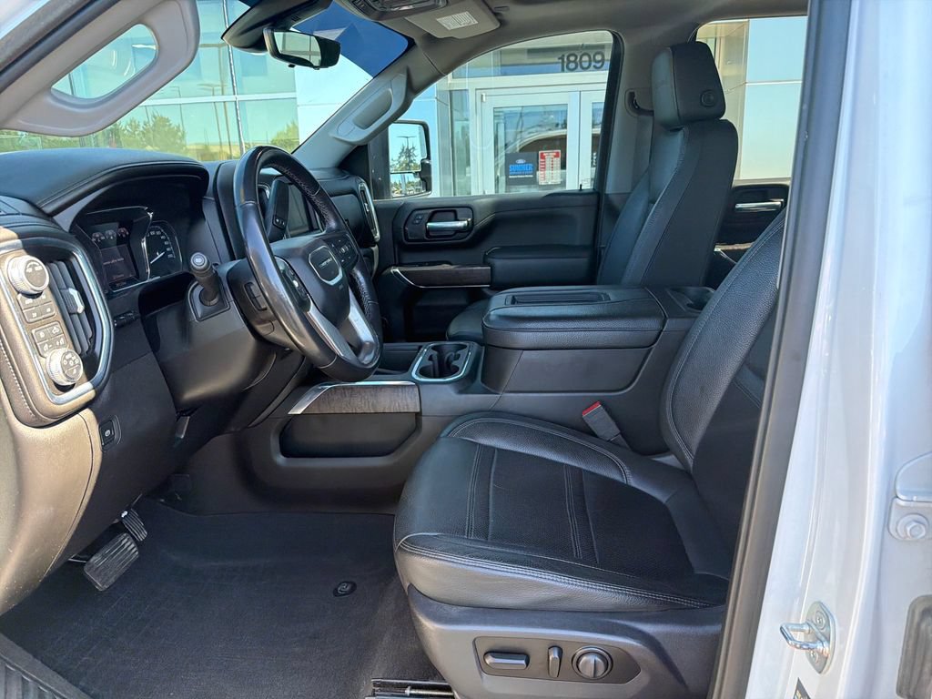 Used 2021 GMC Sierra 2500 Denali w/ Denali Ultimate Package AWD/4WD image 9